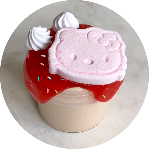 Hello Kitty's Cupcake