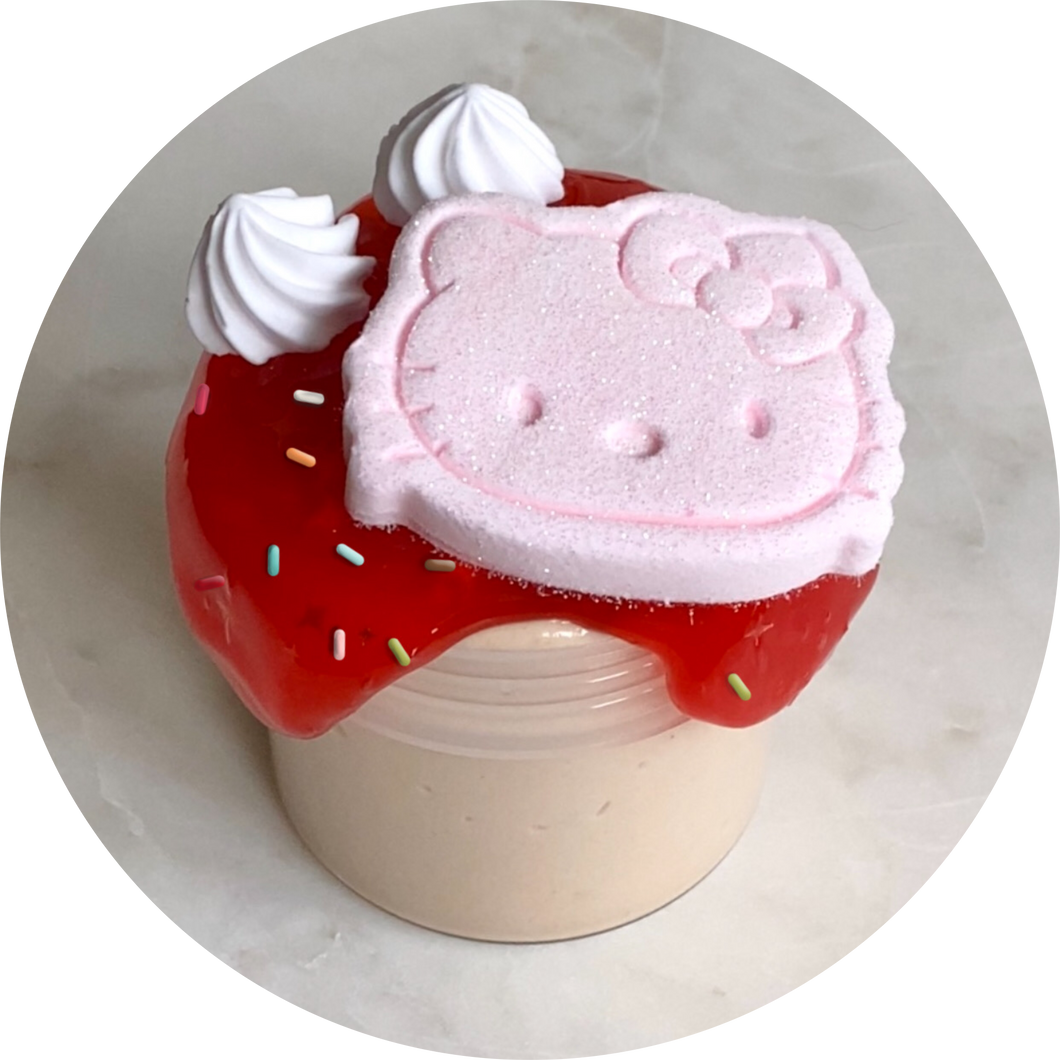Hello Kitty's Cupcake